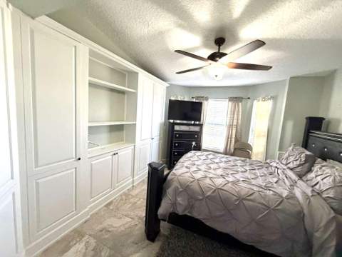 523 SW Gale Lane, Port St. Lucie FL - photo 8 of 16