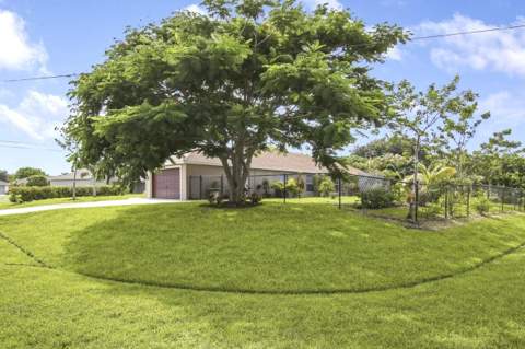 523 SW Gale Lane, Port St. Lucie FL - photo 16 of 16