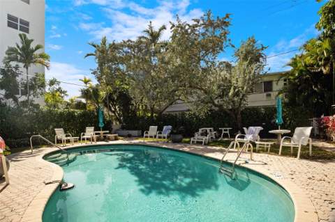 625 Orton Avenue #18, Fort Lauderdale FL - photo 19 of 21