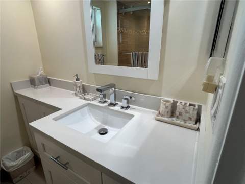 333 NE 21st Avenue #318, Deerfield Beach FL - photo 11 of 41