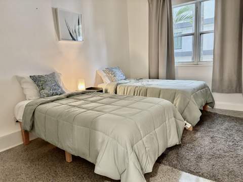 625 Orton Avenue #18, Fort Lauderdale FL - photo 15 of 21