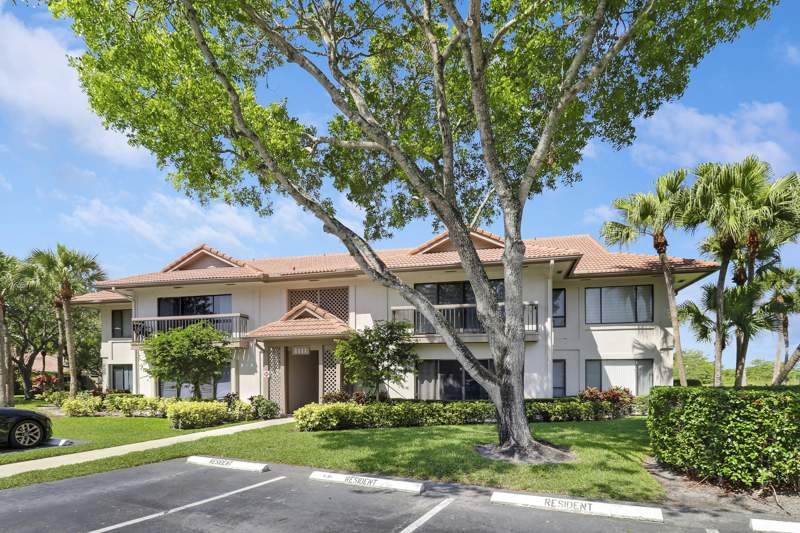 2 bedroom Condominium at 1111 Duncan Circle #104, Dunbar Woods Condo I II And III In Or4410P782,, Palm Beach Gardens — photo 4