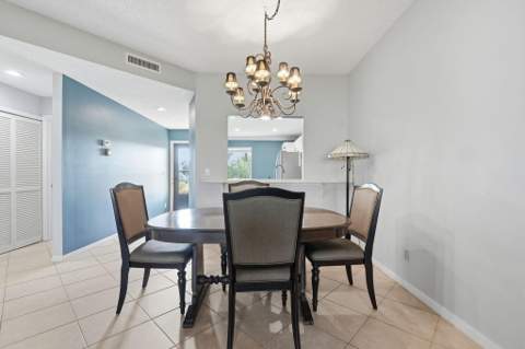 6901 SE Constitution Boulevard #102, Hobe Sound FL - photo 8 of 53