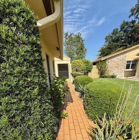786 NW 31st Avenue, Delray Beach FL - photo 22 of 44