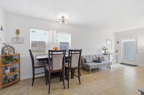 251 Monaco Way, Delray Beach FL - photo 12 of 22