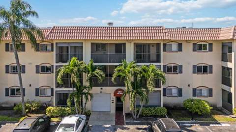 259 S Cypress Road #506, Pompano Beach FL - photo 20 of 33