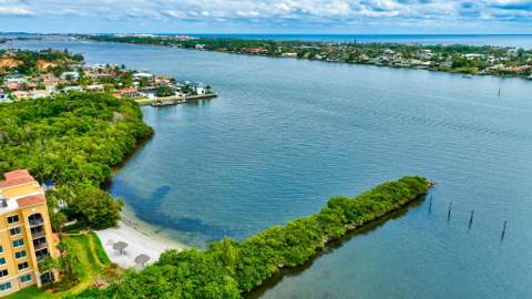 1000 Scotia Drive #204, Hypoluxo FL - photo 23 of 32