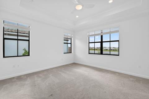 537 SE Fascino Circle, Port St. Lucie FL - photo 22 of 45