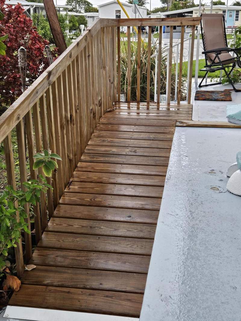 2 bedroom Mobile Home at 8550 SW 20th Street, Park City Sec Two, Davie — photo 3