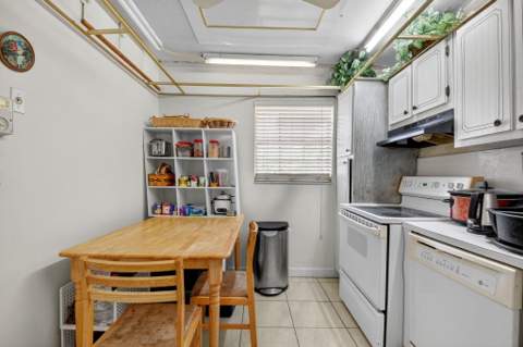 3001 Linton Boulevard #105, Delray Beach FL - photo 7 of 32