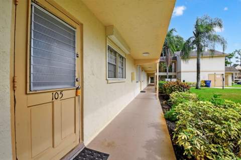 3001 Linton Boulevard #105, Delray Beach FL - photo 13 of 32