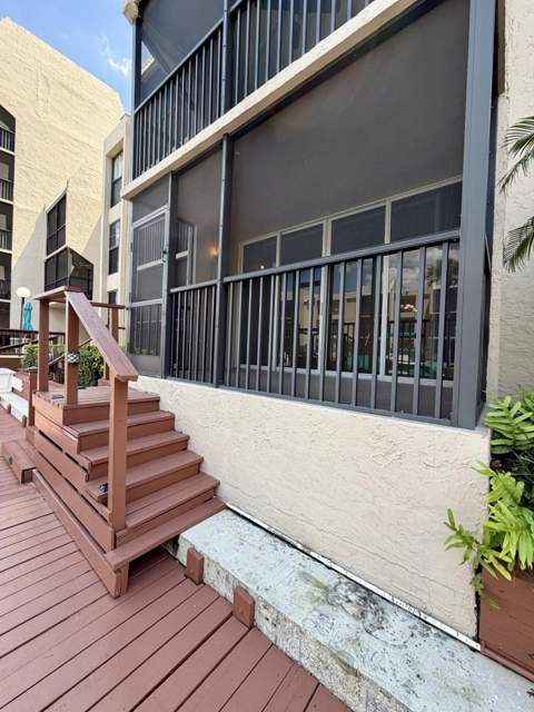 6 Royal Palm Way #102, Boca Raton FL - photo 22 of 23