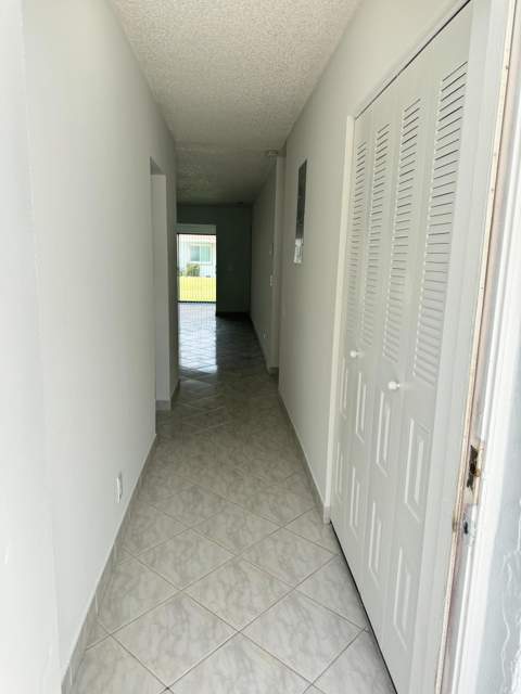 6846 Moonlit Drive, Delray Beach FL - photo 6 of 39