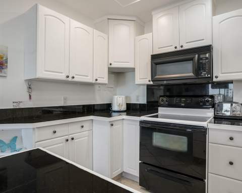 4770 NW 21st Street #402, Lauderhill FL - photo 10 of 31