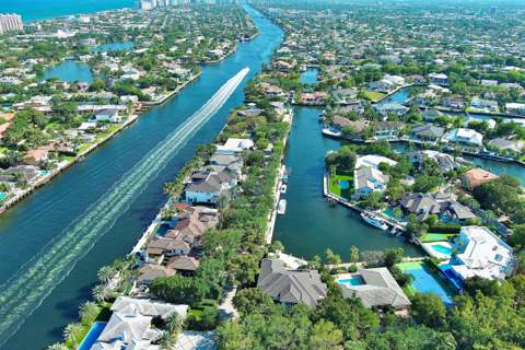 6447 Bay Club Drive #2, Fort Lauderdale FL - photo 21 of 23