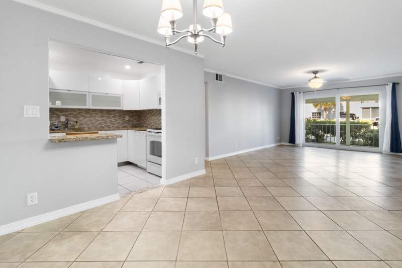 2 bedroom Condominium at 6447 Bay Club Drive #2, Bay Colony Club Condo, Fort Lauderdale — photo 5
