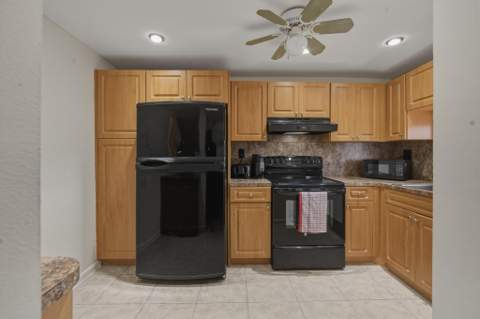9720 S Hollybrook Lake Drive #205, Pembroke Pines FL - photo 13 of 82