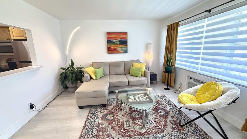 1 bedroom Condominium at 78 Harwood H Crescent, Harwood H Condo, Deerfield Beach — photo 2