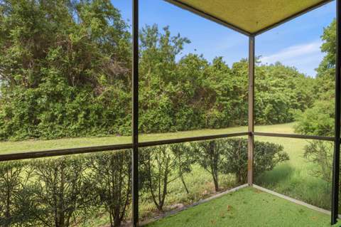 545 Trace Circle #102, Deerfield Beach FL - photo 15 of 21