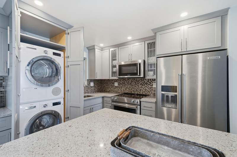 1 bedroom Condominium at 400 N Surf Road #704, Edgewater Beach Towers Condo, Hollywood — photo 3