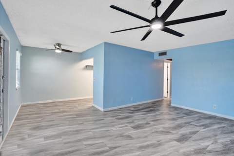 358 Oakridge T #358, Deerfield Beach FL - photo 10 of 45