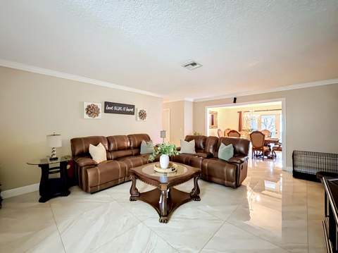 3119 Indian Trail, Lake Worth FL - photo 13 of 82