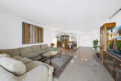 2500 Parkview Drive #615, Hallandale Beach FL - photo 7 of 35