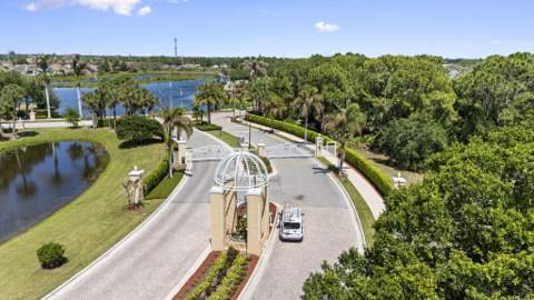 612 SW Indian Key Drive, Port St. Lucie FL - photo 22 of 25