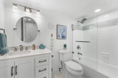 6936 Huntington Lane #302, Delray Beach FL - photo 16 of 42