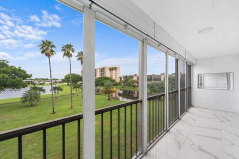 6936 Huntington Lane #302, Delray Beach FL - photo 20 of 42