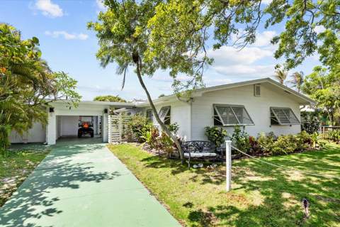 1706 Plover Avenue, Fort Pierce FL - photo 8 of 46