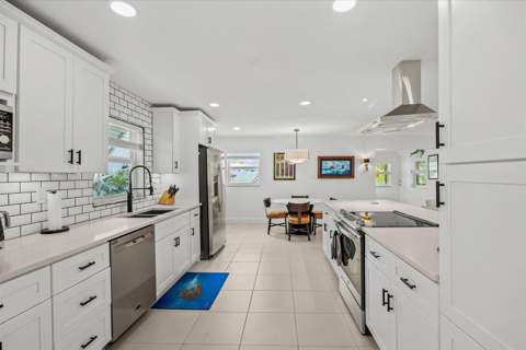 1706 Plover Avenue, Fort Pierce FL - photo 13 of 46