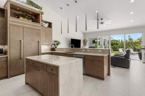 11164 Boca Woods Lane, Boca Raton FL - photo 15 of 54