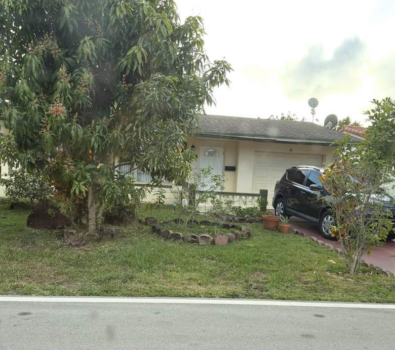 2 bedroom Single Family Residence at 4803 Highland Drive, Mainlands Of Tamarac Lake, Tamarac — photo 2