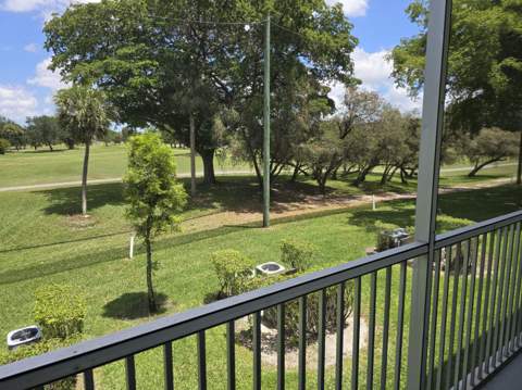 551 SW 135 Avenue #216b, Pembroke Pines FL - photo 15 of 33