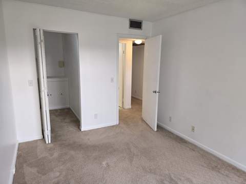 551 SW 135 Avenue #216b, Pembroke Pines FL - photo 9 of 33