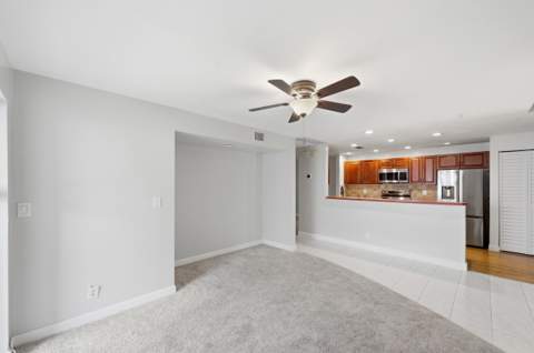 1097 NW 98th Terrace #110, Pembroke Pines FL - photo 9 of 28