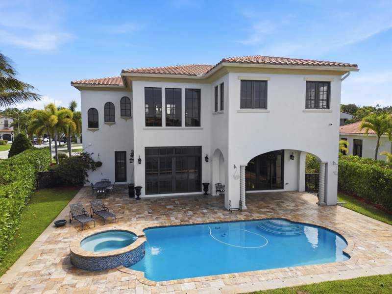 6 bedroom Single Family Residence at 8289 Emerald Avenue, Parkland Golf And Country Club, Parkland — photo 3