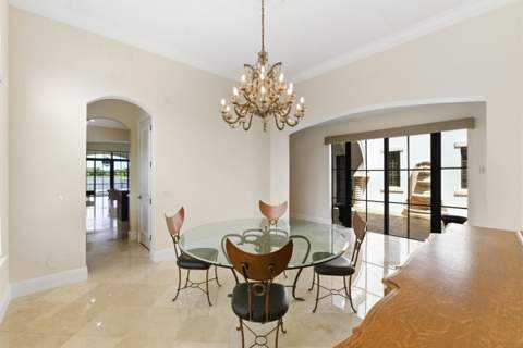 8289 Emerald Avenue, Parkland FL - photo 10 of 47