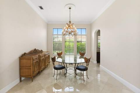 8289 Emerald Avenue, Parkland FL - photo 11 of 47