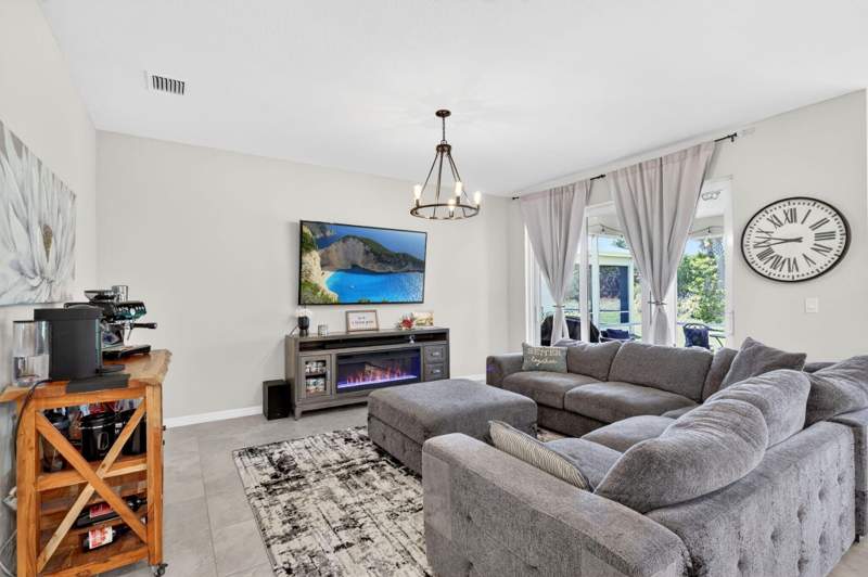 3 bedroom Single Family Residence at 12336 SW Myrtle Oak Drive, Heron Preserve At Tradition Phase 2A, Port St. Lucie — photo 5