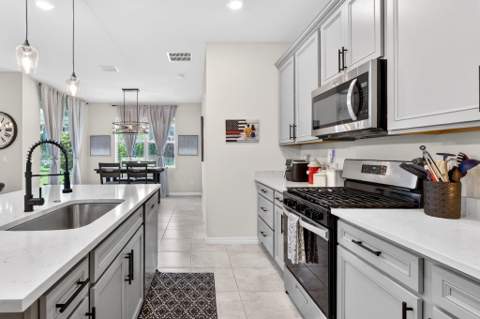 12336 SW Myrtle Oak Drive, Port St. Lucie FL - photo 10 of 36