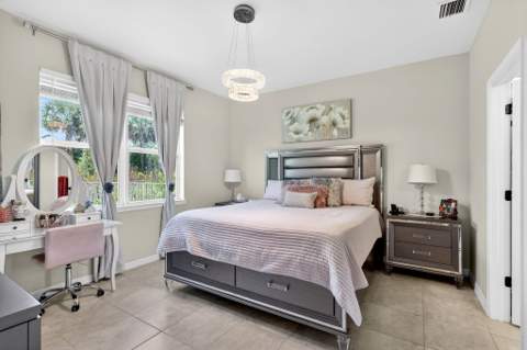 12336 SW Myrtle Oak Drive, Port St. Lucie FL - photo 18 of 36