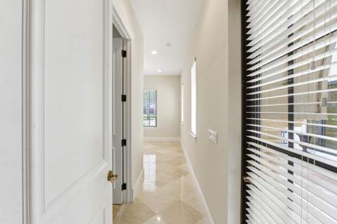 8289 Emerald Avenue, Parkland FL - photo 14 of 47