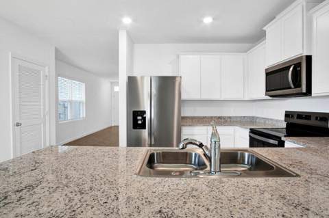 12341 SW Nettuno Way, Port St. Lucie FL - photo 17 of 47