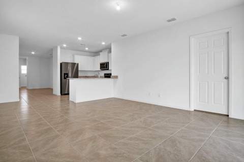 12341 SW Nettuno Way, Port St. Lucie FL - photo 21 of 47