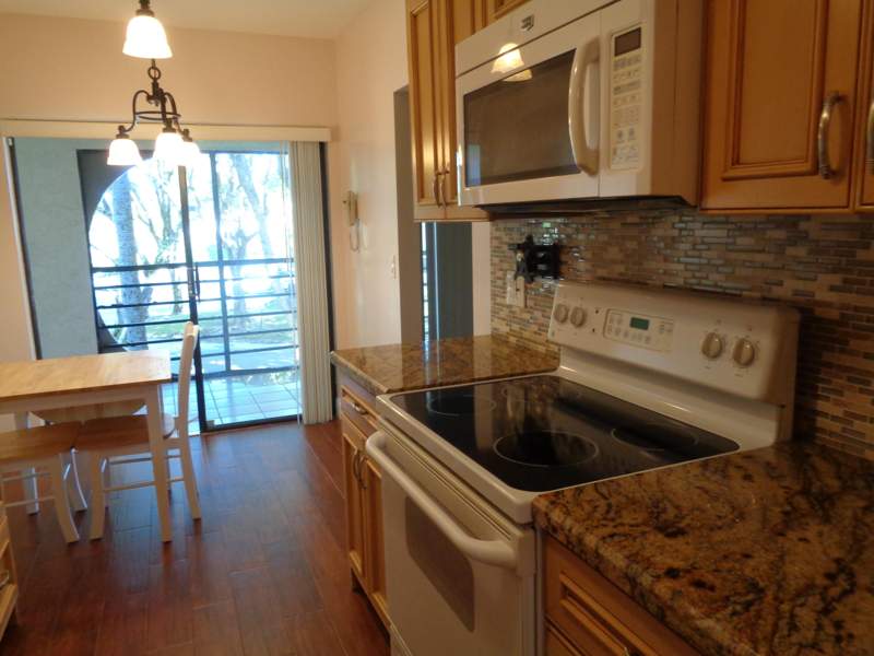 2 bedroom Condominium at 6328 W Longboat Ln Lane #201, Windsong At Boca Del Mar Condo, Boca Raton — photo 2