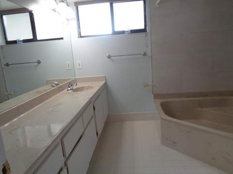 6328 W Longboat Ln Lane #201, Boca Raton FL - photo 10 of 17