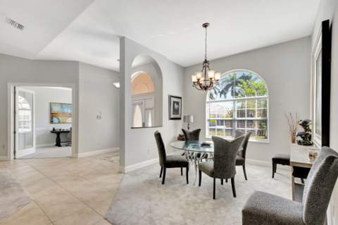 8055 Kiawah Trace, Port St. Lucie FL - photo 12 of 54