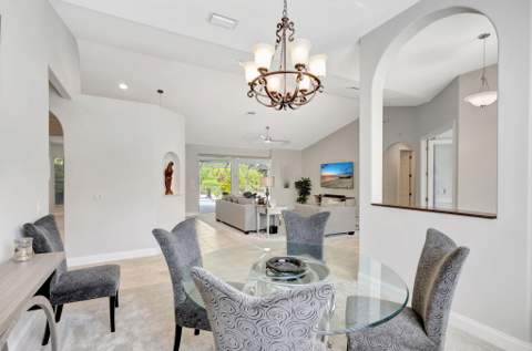 8055 Kiawah Trace, Port St. Lucie FL - photo 13 of 54